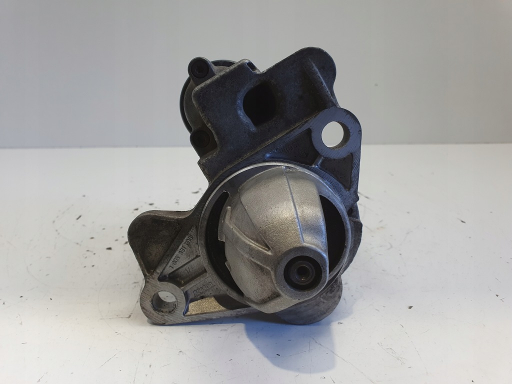 фото №4, Mini one r50 r53 1.6 16v стартер bosch 0001106019 148999402