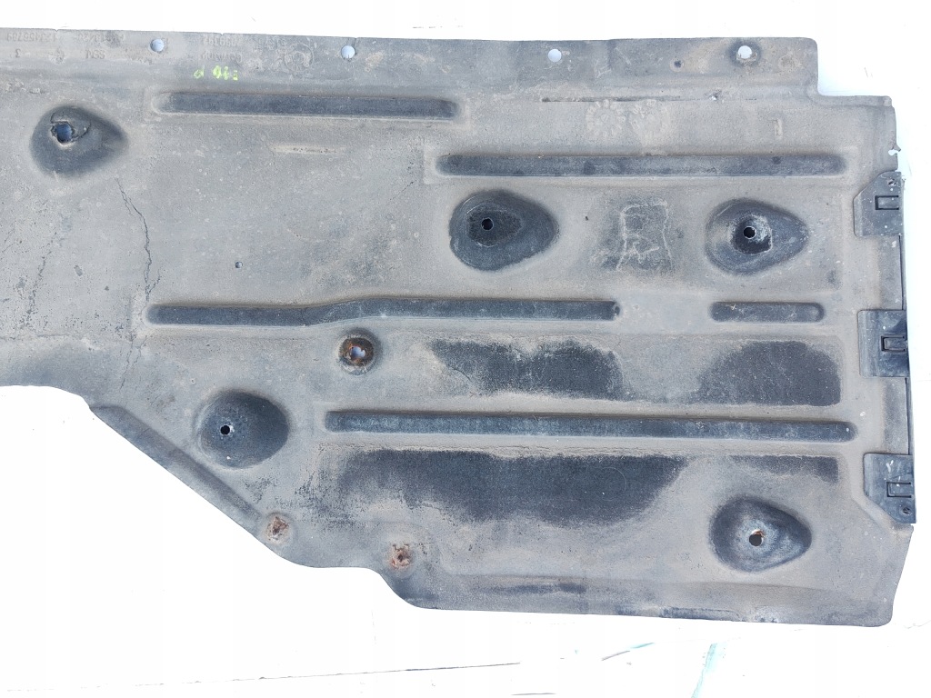 фото №7, Захист плита підвіска права bmw e90 e91 7059392