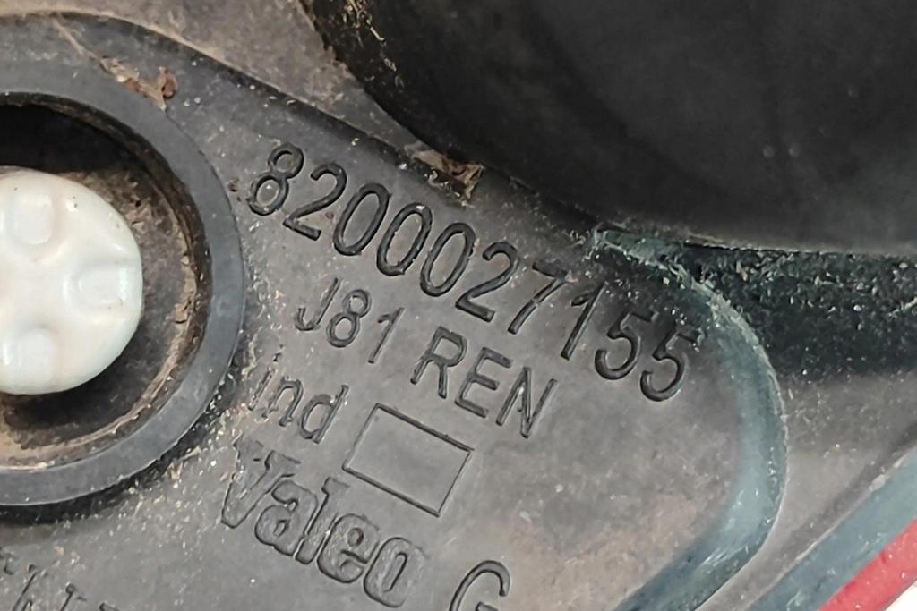 фото №2, Протитуманна фара задній renault grand scénic iv r9_ 8200027155 2.0l дизель 2007