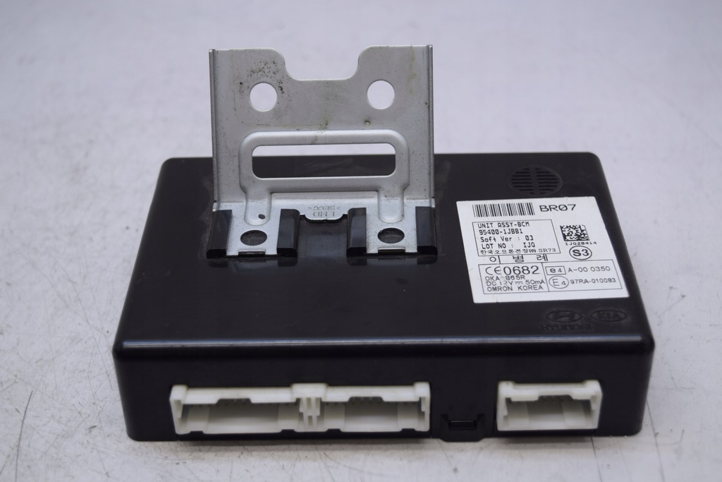 фото №13, Hyundai i20 i lift 1.2 16v g4la набір стартовий замок запалювання бортовий комп'ютер