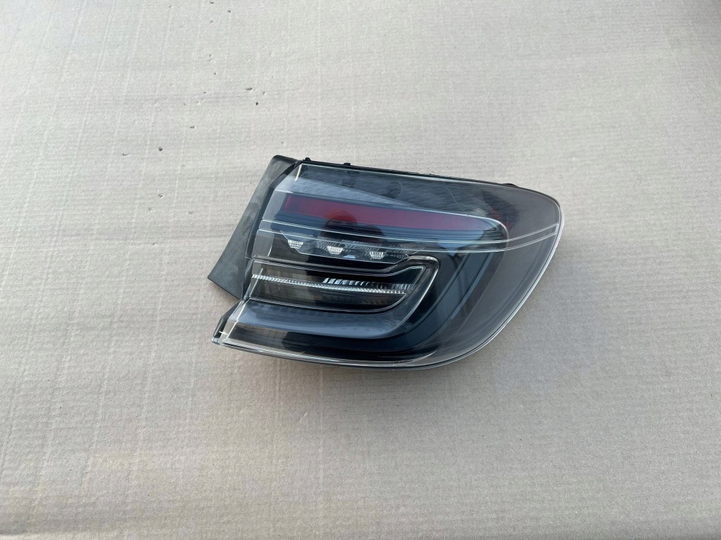 Bmw x1 f48 lci рестайлинг  led фара правый  задний  задняя Оригинал