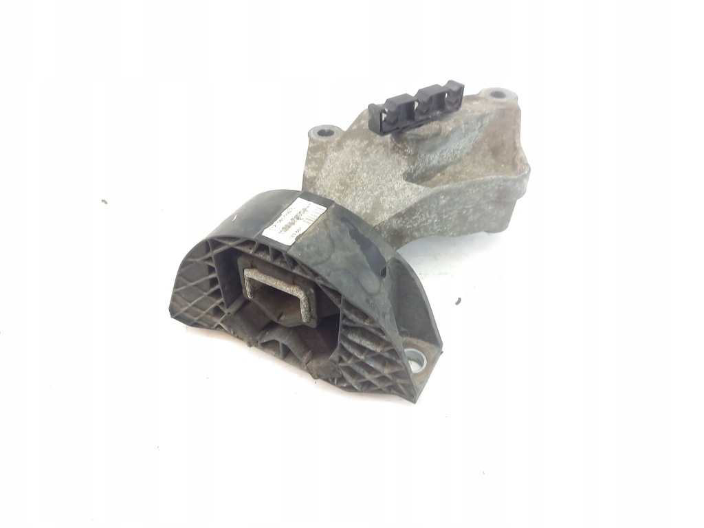 фото №1, Кронштейн подушка двигателя dacia logan ii sandero ii 0.9 tce