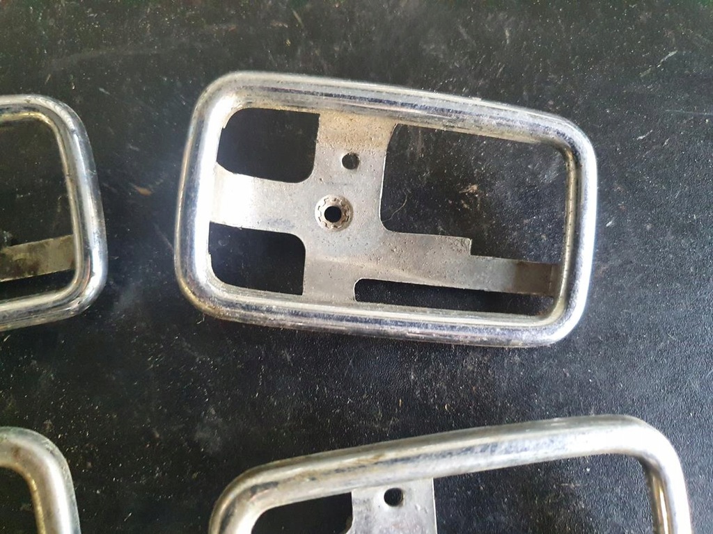 фото №11, Mercedes w114 w115 защита ручка внутренней хром