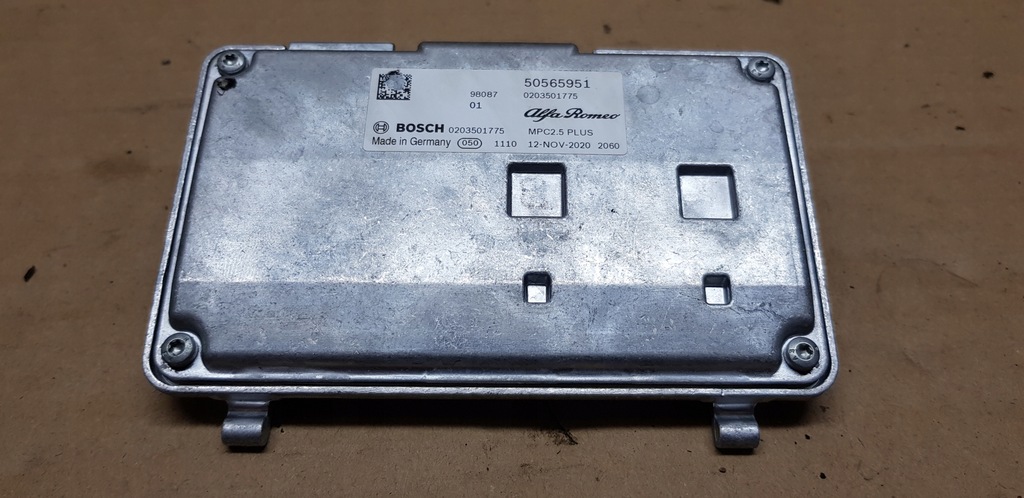 фото №3, Датчик przekroczenia линия alfa romeo stelvio