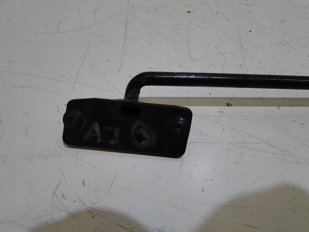 фото №3, Opel astra j iv підпірка капот