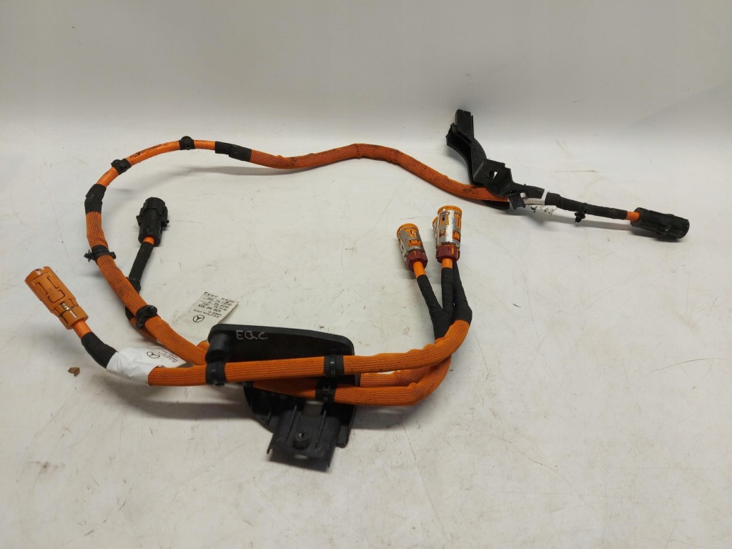 Купить Mercedes eqc 400 w293 жгут шланг напряжения a2935409402