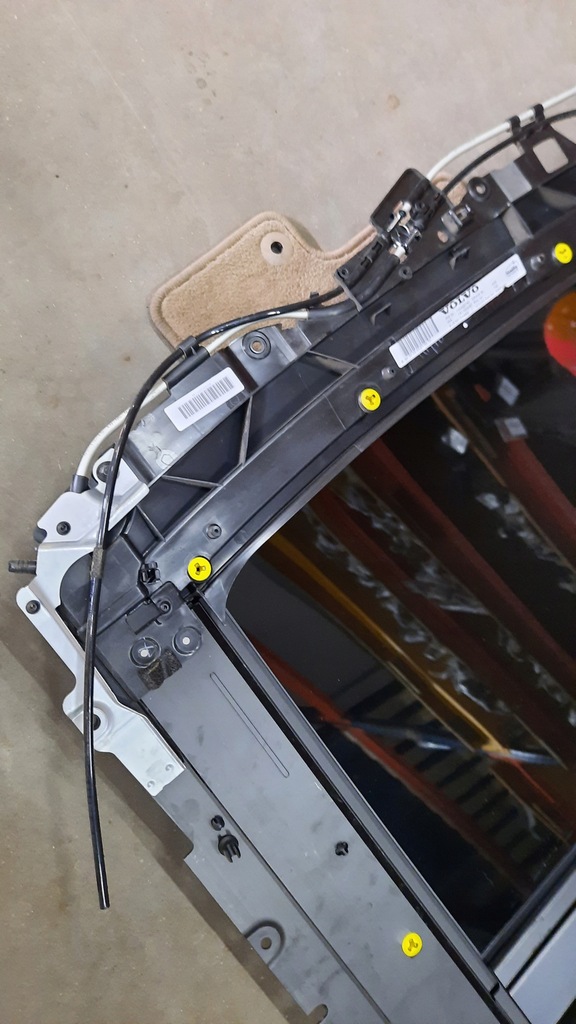 фото №7, Люк панорама volvo xc60 08-17r