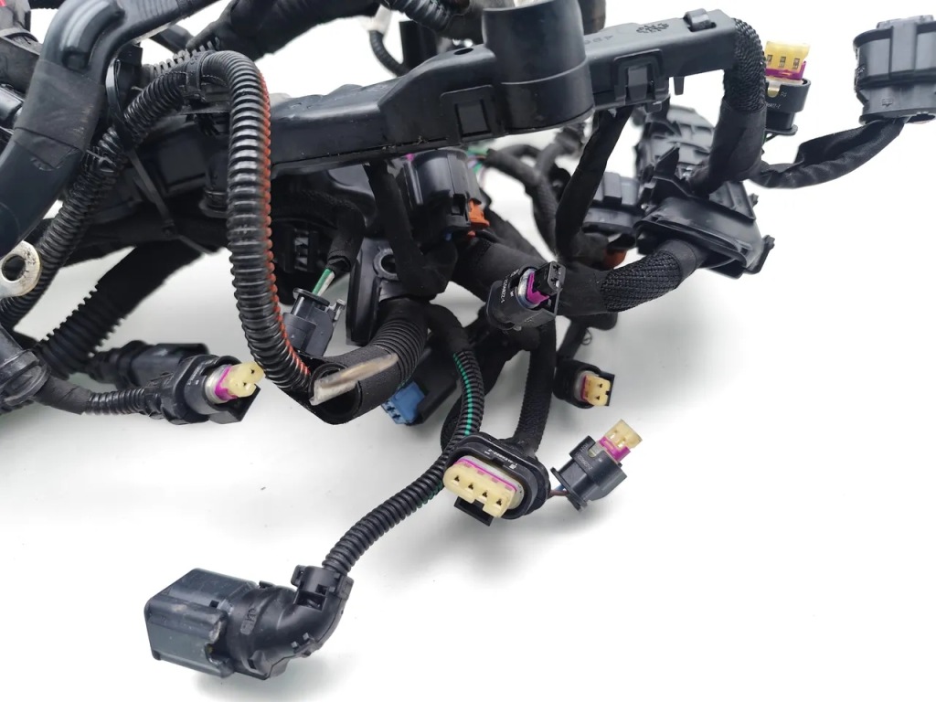 Citroen ds3 джгут трубопровід двигуна 1.2 vti 82 бензин 60kw 82 hp 2015 в Україні