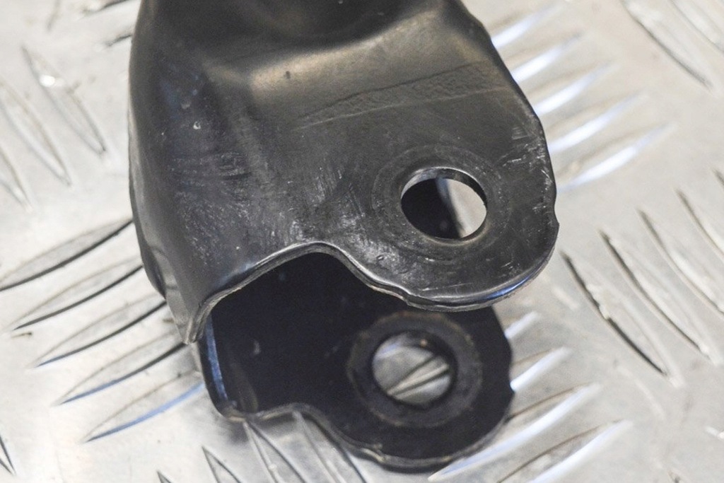 фото №6, Toyota c-hr ax10 1.8 hybrid задній правий важіль 90kw 2020