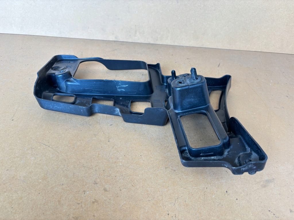 фото №7, Направляющая кронштейн бампера левый задняя renault talisman 16-