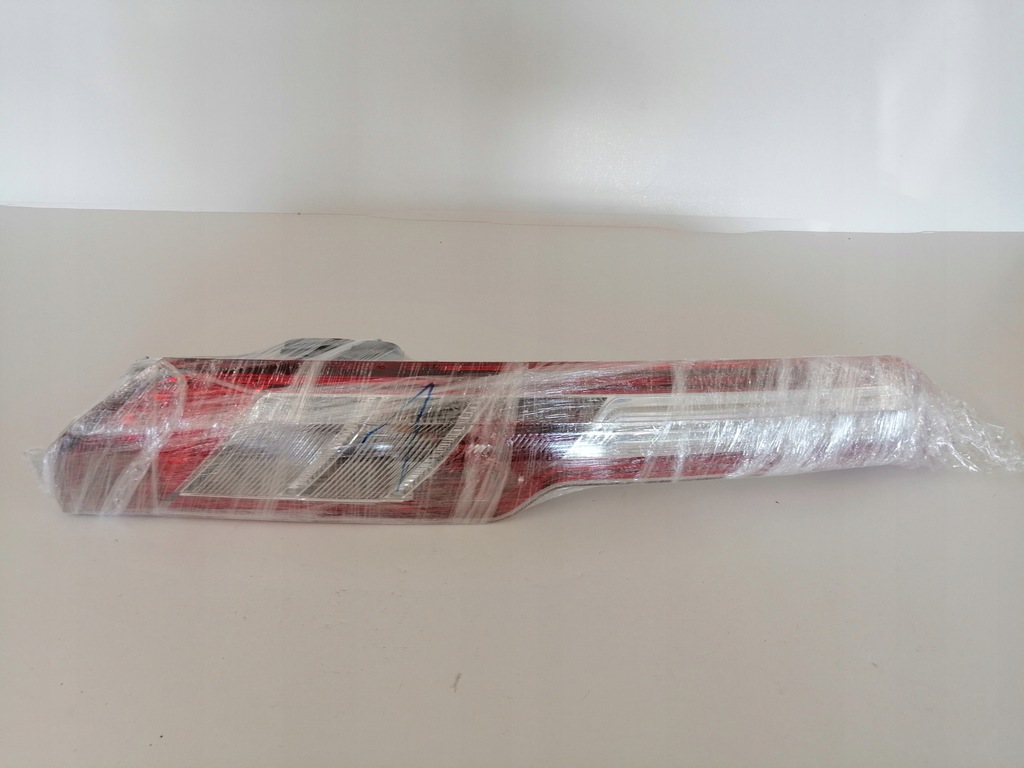 фото №14, Ford transit custom lift лампа задняя левая