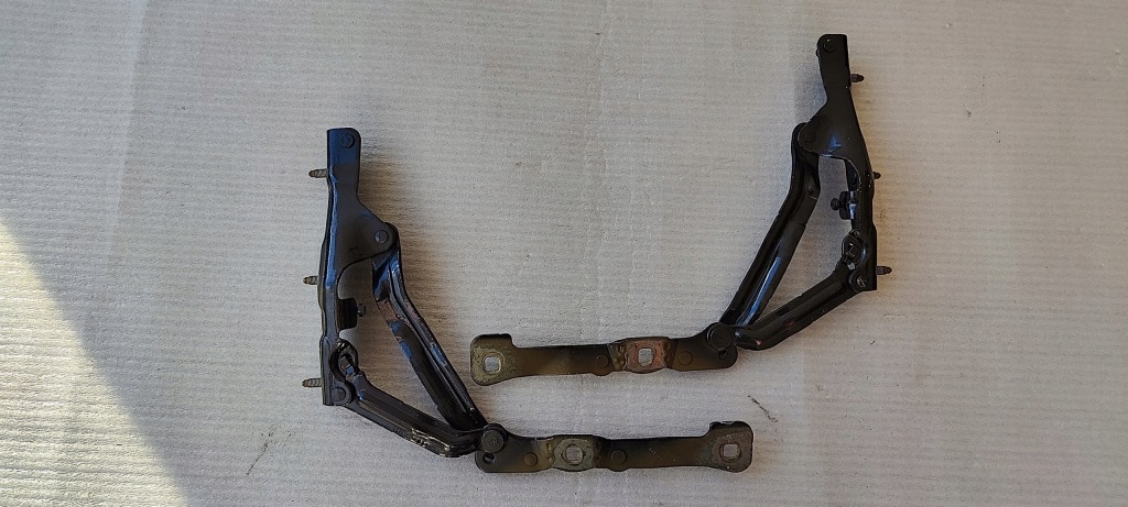 фото №3, Петли комплект петли крышки задний tesla model 3