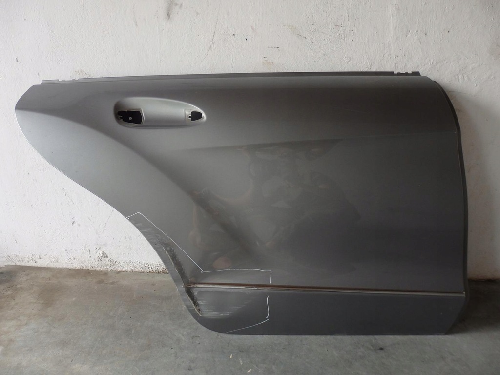 фото №1, Дверь правое правый задняя mercedes w218 c218 cls 2010-2017