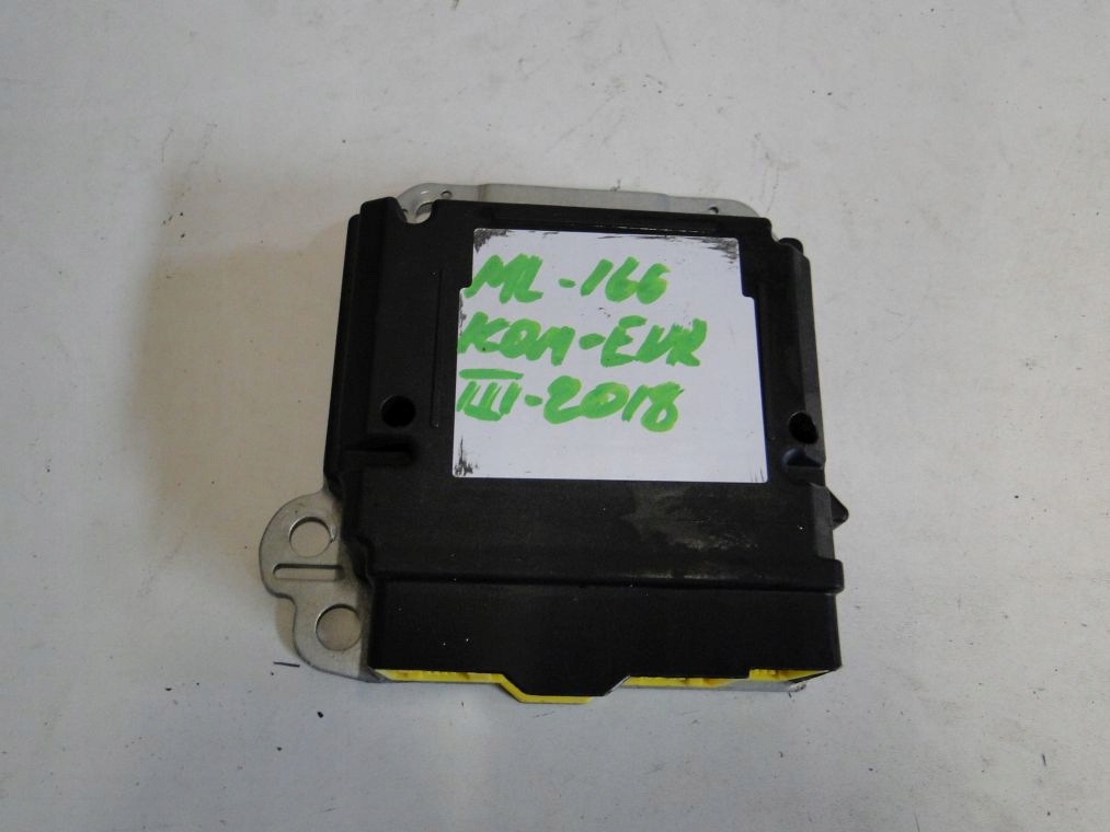 фото №3, Mercedes ml w166 блок управления модуль ремней подушка безопасности ремни