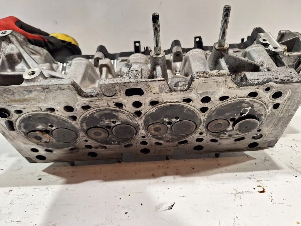 фото №7, Головка двигателя 1617f7 renault thalia 1.5 dci 03-