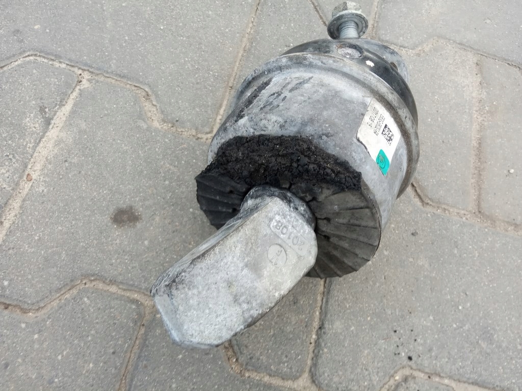 фото №6, Ford оригинальный номер eb3g-6b032-fa подшипниковый узел двигателя