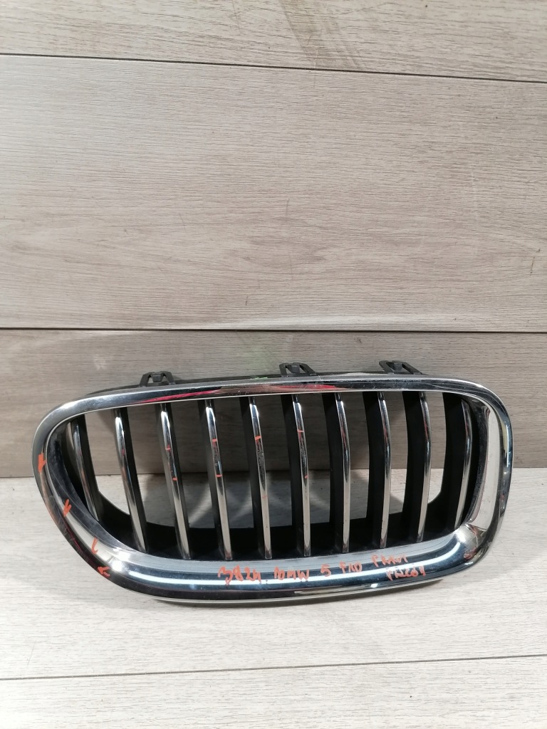 фото №1, Bmw 5 f10 решётка решётка радиатора правый перед 7412324