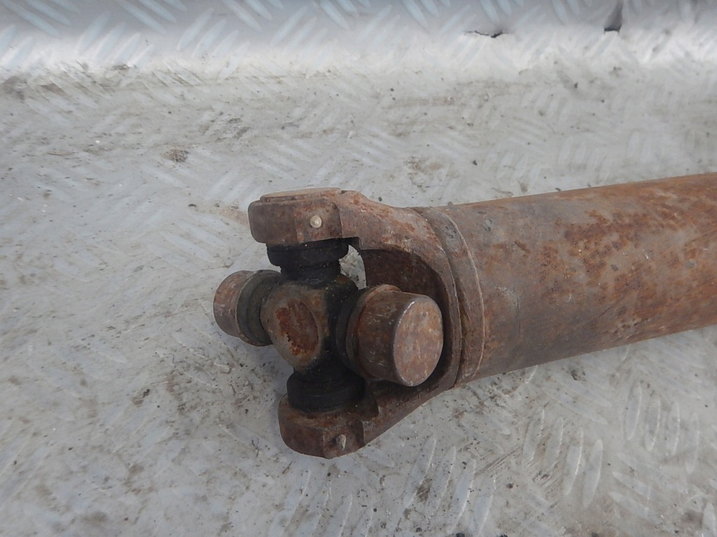 фото №3, Chevrolet tahoe 07- wał привідний