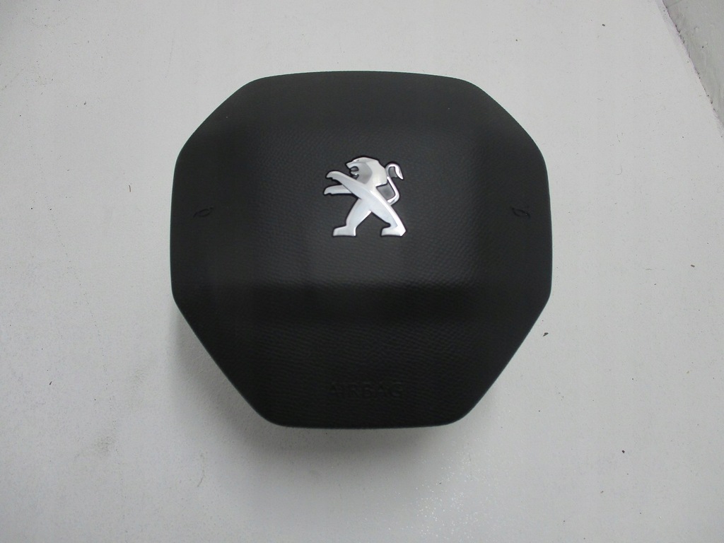 фото №13, Консоль приборная панель pulpit peugeot 208 2008 карбон nić