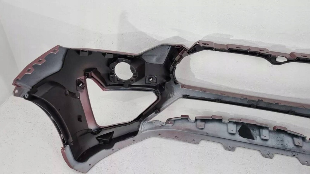 Maserati levante gransport gts 2018- бампер передний 670118509 Киев