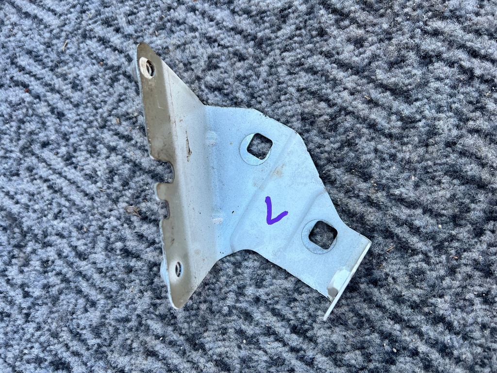 фото №1, Кронштейн крила ліва renault trafic iii 3