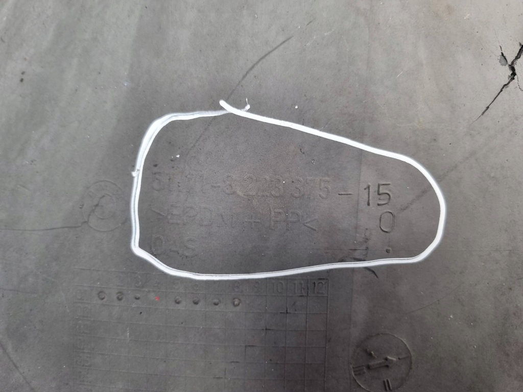 фото №8, Подкрылок левый перед 8223375 bmw 7 e65 e66