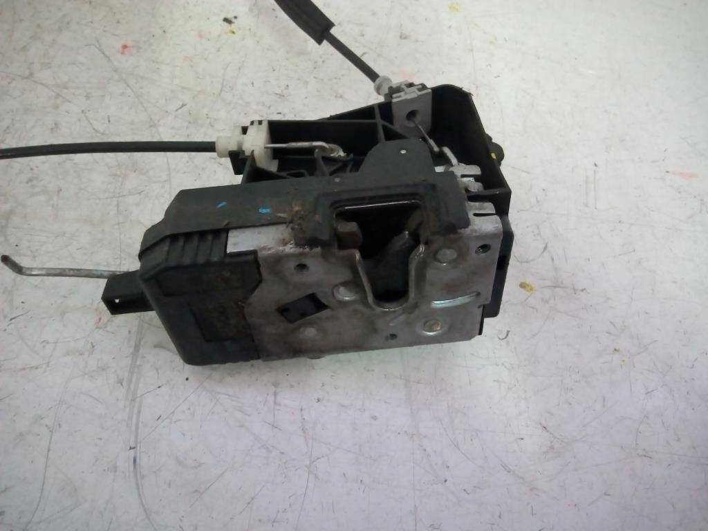 фото №1, Замок лівий перед opel signum 7 pin eu 13157763