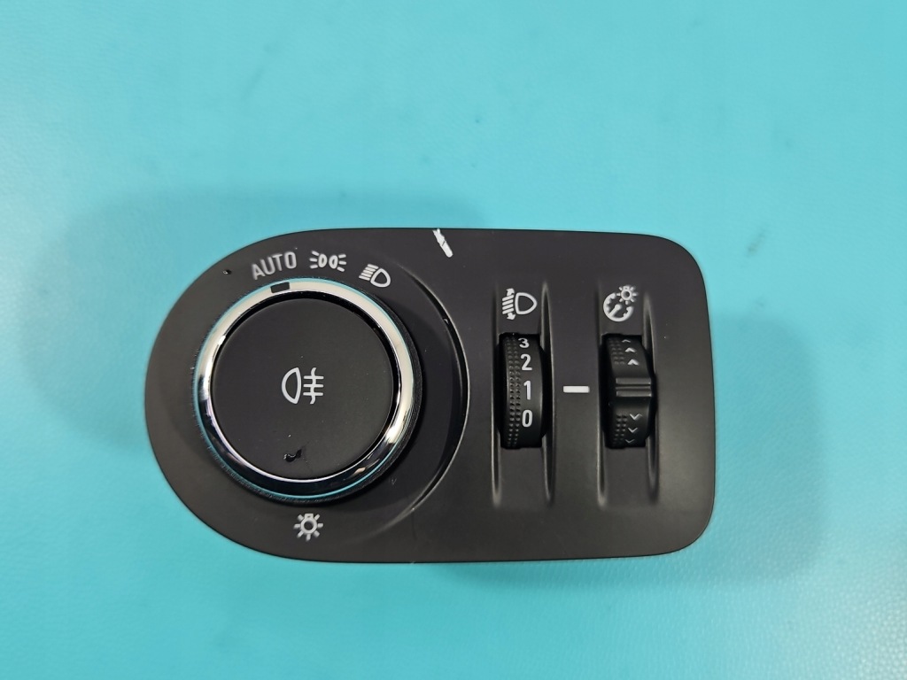 фото №1, Переключатель выключатель света opel corsa f 39201667