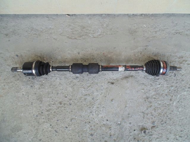 фото №1, Привідний вал права kia sportage iii 1.7 crdi 2013 rok.