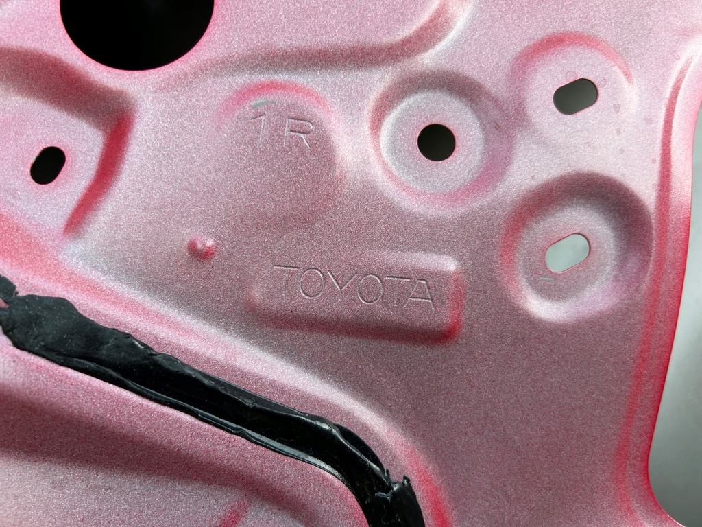 фото №9, Toyota yaris iv дверь правое задняя задние