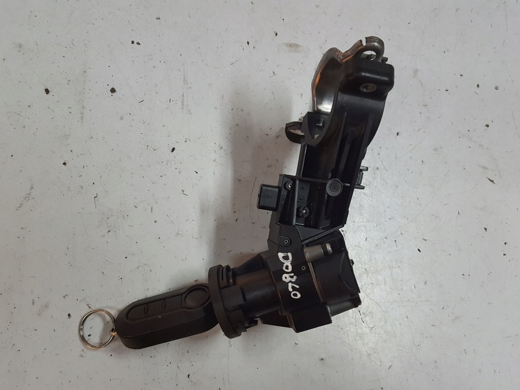 фото №1, Fiat doblo 2 ii lift 15-22r замок зажигания ключ 61124701