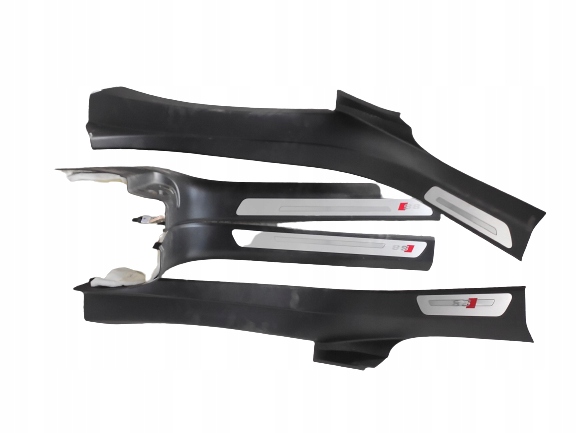 Купити Накладка молдинг поріг підсвічена audi a8 d4