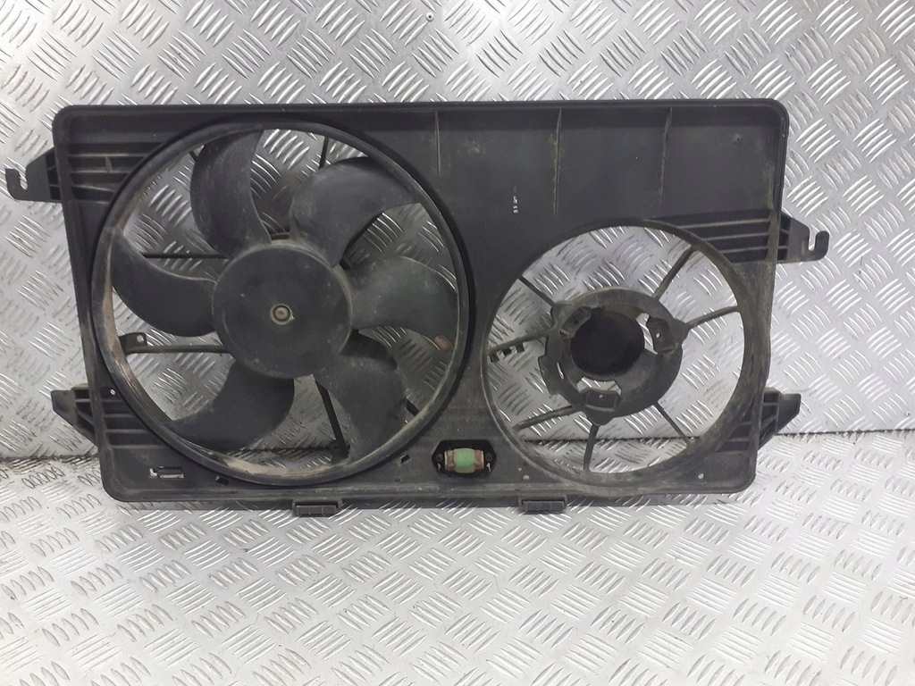 фото №1, Вентилятор радиатора ford tourneo connect 1.8 tdci