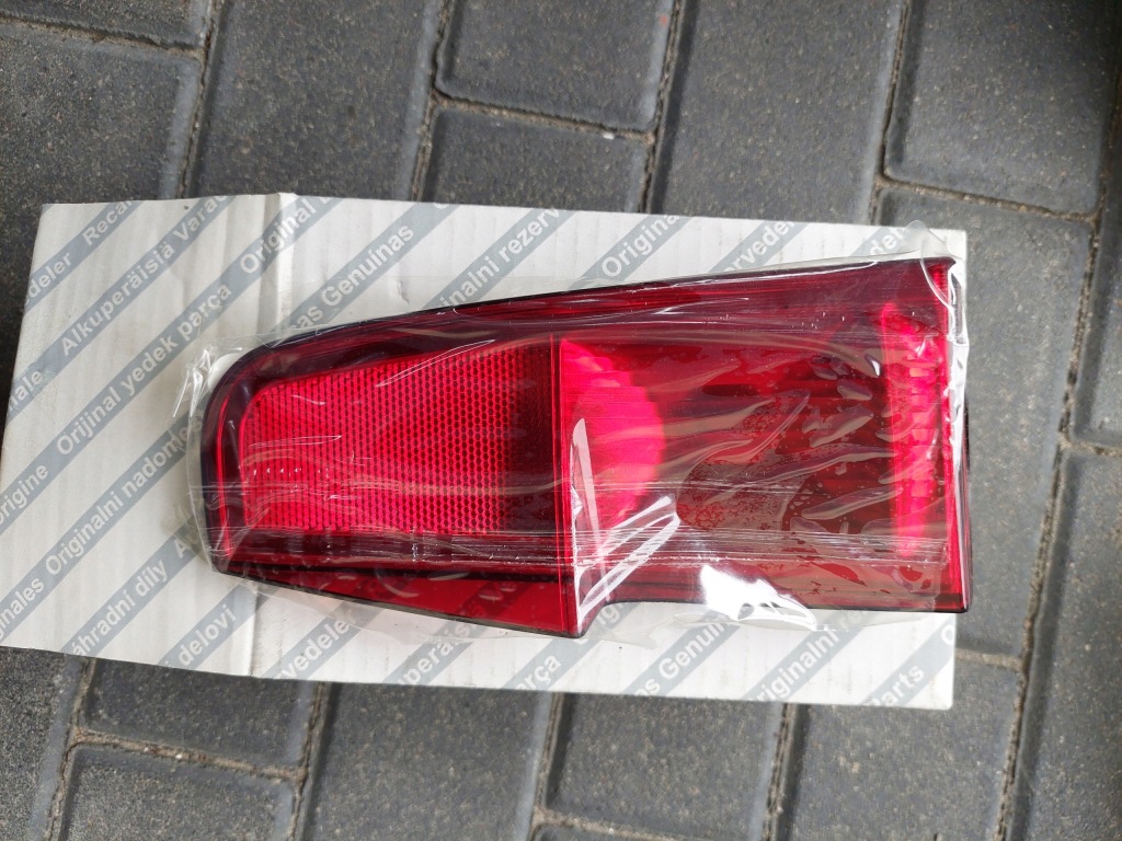 фото №1, Світло відбивний задні праве fiat punto ii 99-12