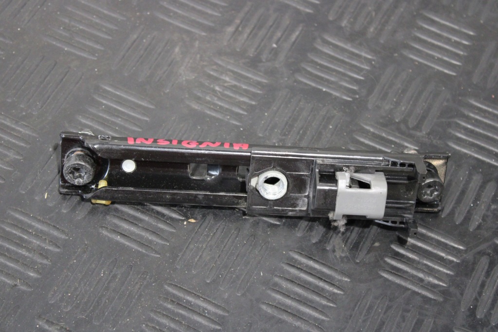 фото №1, Регулировка ремней безопасности opel insignia a