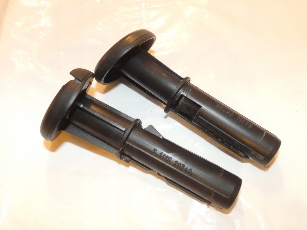 фото №8, Peugeot 308 t9 ii кронштейн подголовник перед сиденье