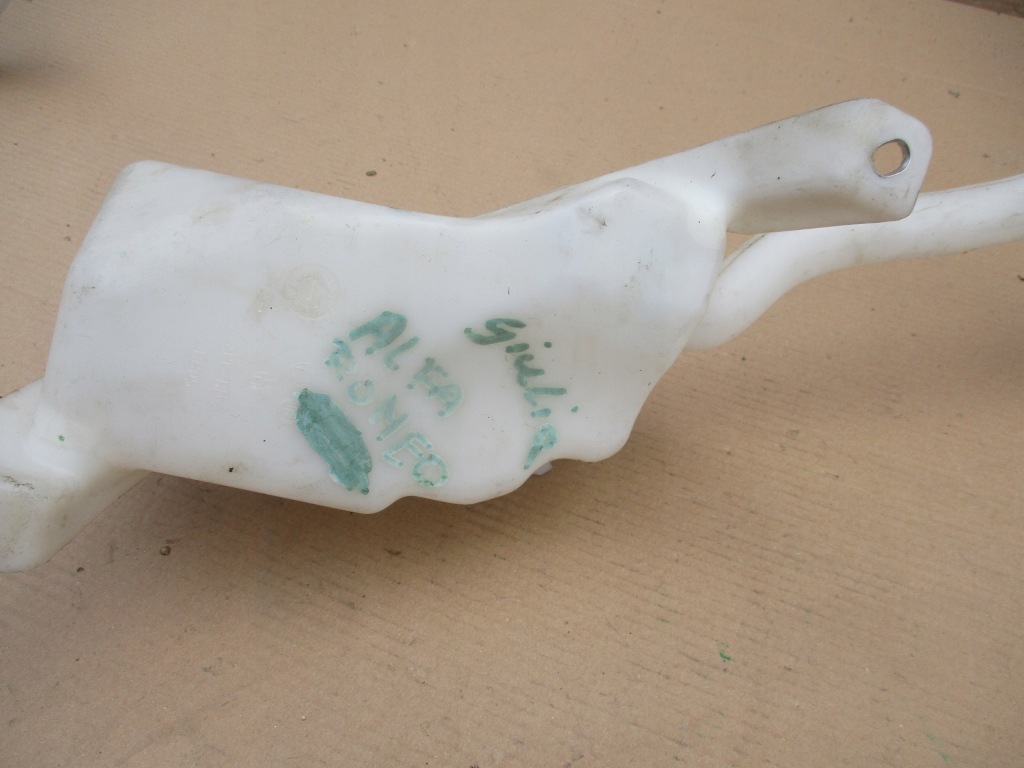 фото №1, Бачок омивача alfa romeo giulietta