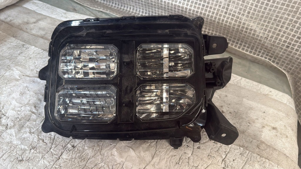 фото №1, Mitsubishi sasx противотуманная фара drl левый gamz2201260