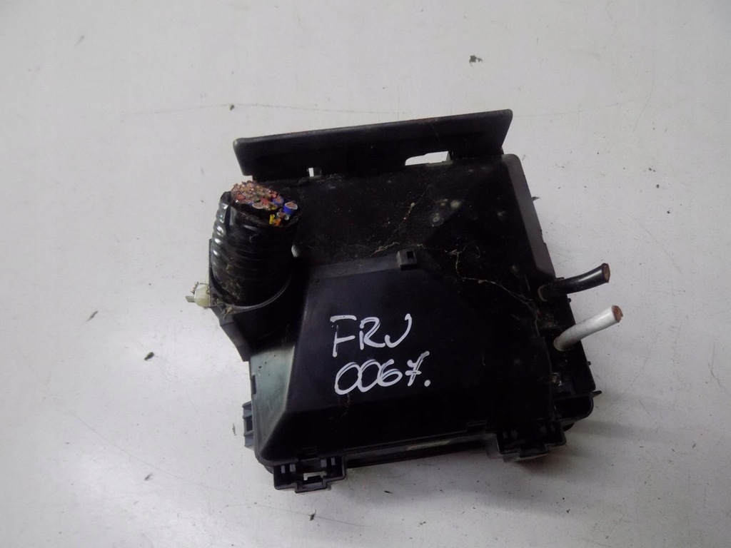 фото №9, Honda fr-v 04-09 1.7 коробка запобіжників