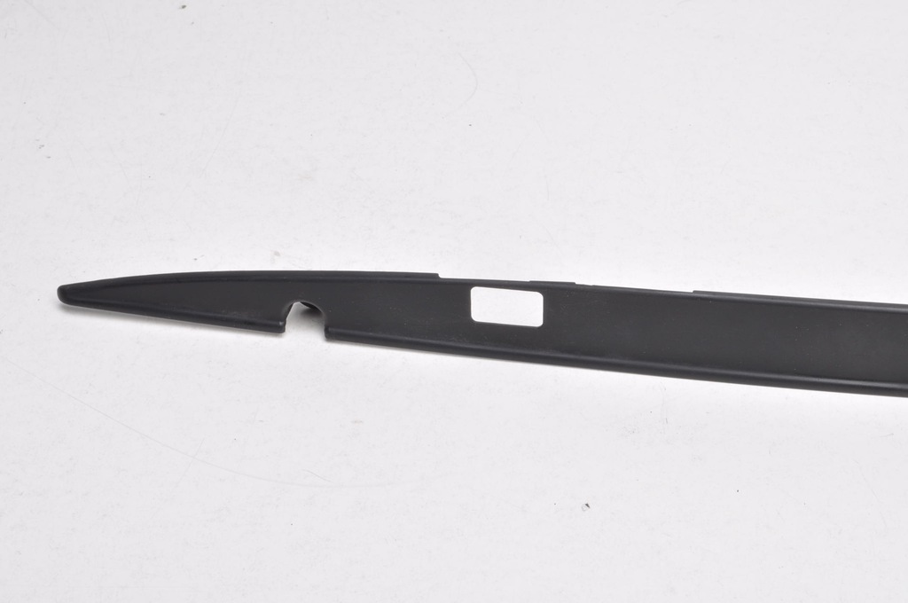 фото №6, Porsche boxster 986 молдинг лампи стоп захист 98663115100