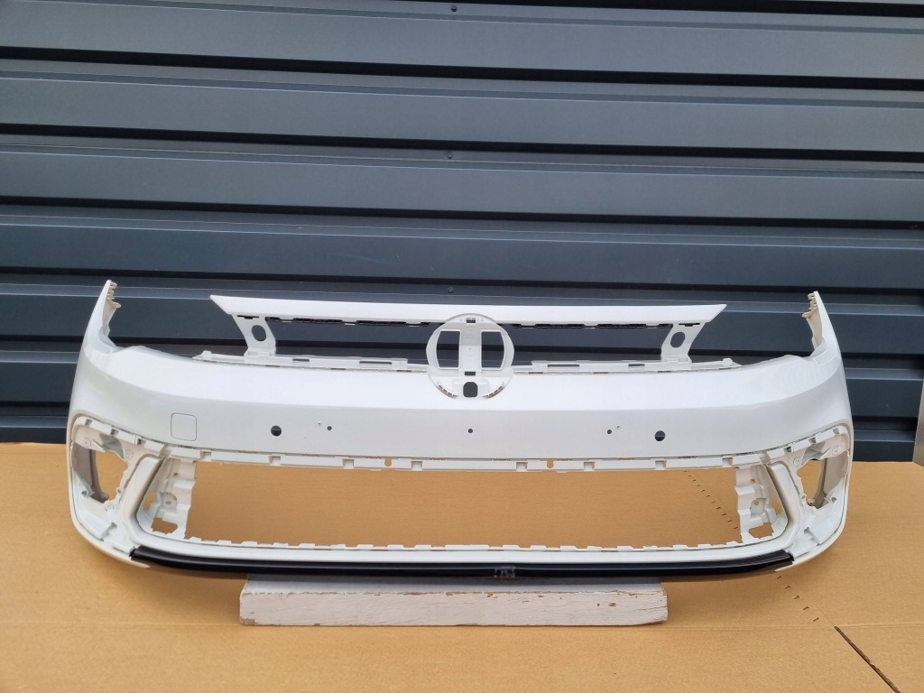 фото №1, Vw polo vi lift r-line / gti 2021- бампер перед оригинал e326
