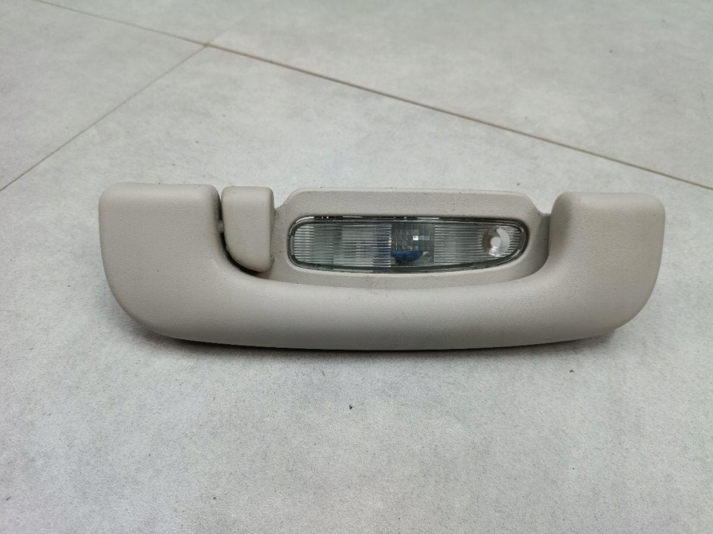 фото №1, Jeep grand cherokee wk2 10- ручка кронштейн правый задняя 1rv80