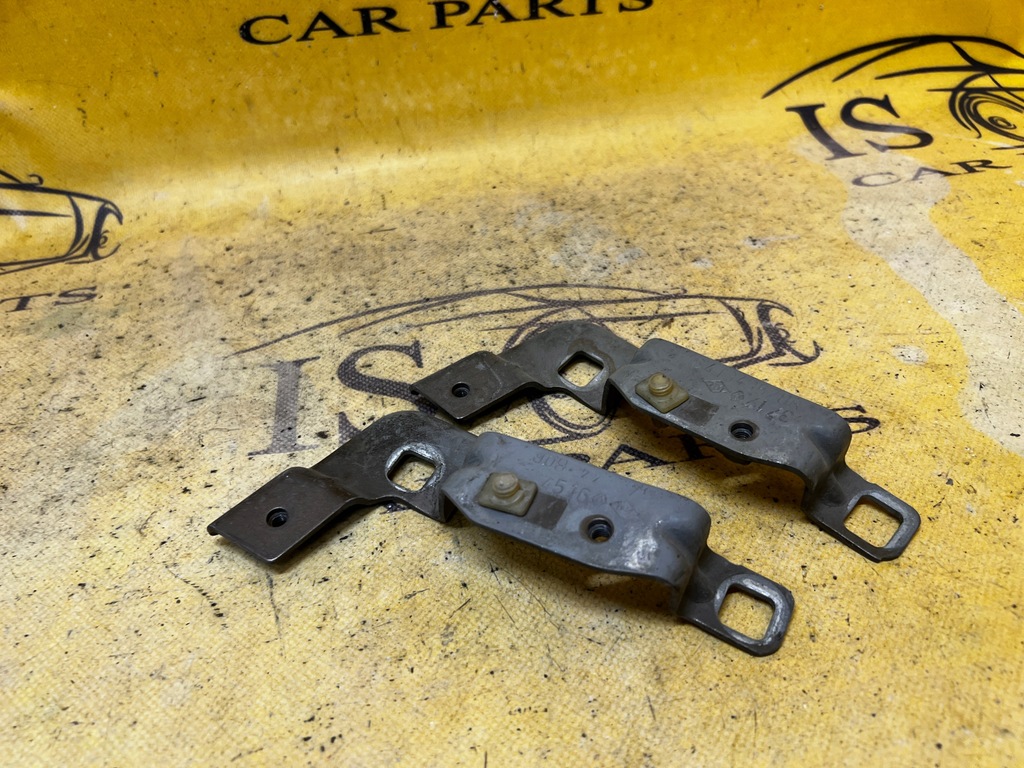 фото №1, Кронштейн кронштейн крила перед правий renault megane iv