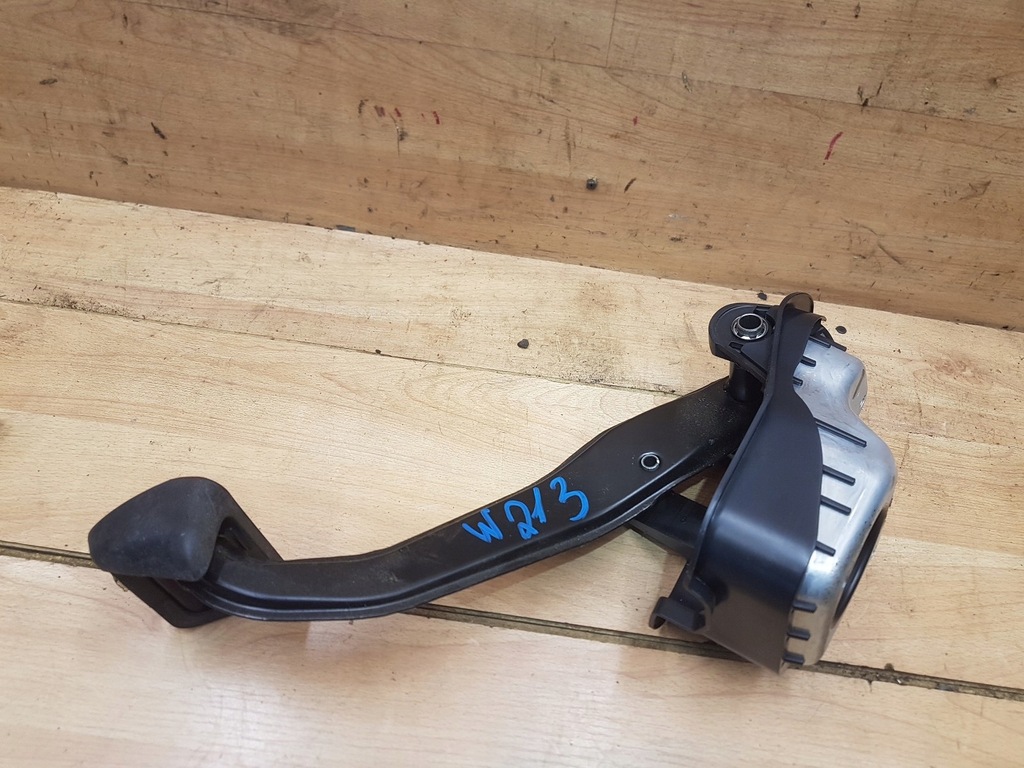 фото №1, Педаль тормоза mercedes w213