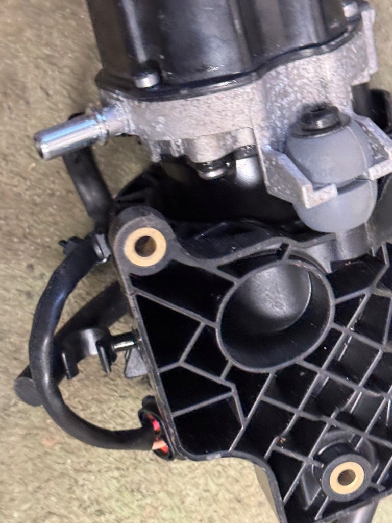 фото №5, Mercedes vito v 447 sprinter 910 c 205 glc 253 e 213 насос вакуумa