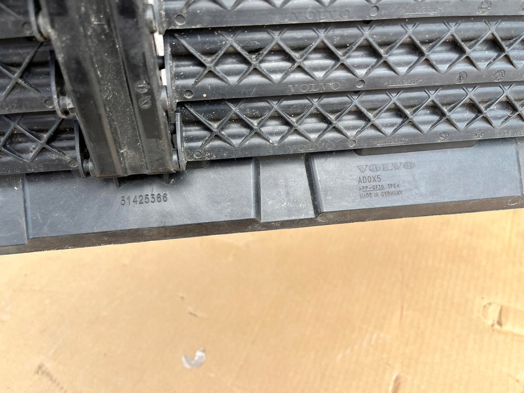фото №7, Шторка жалюзи воздуховод воздуха volvo xc60 ii 31425366