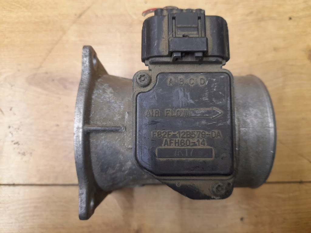 фото №1, Расходомер mazda 626