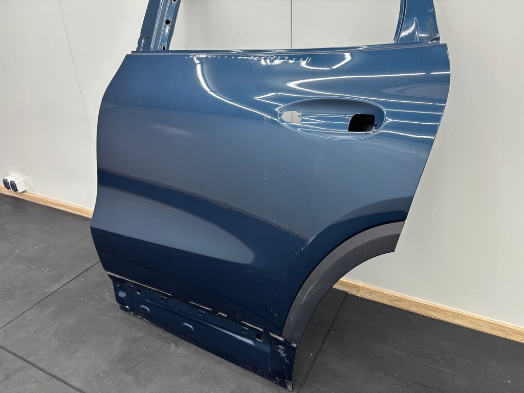 фото №9, Mercedes gla w247 247 дверь левая задние задняя