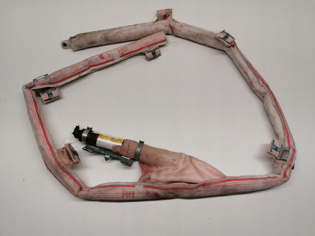 фото №1, Bmw 2 f45 шторка безопасности правая подушка безопасности оригинал 2014-