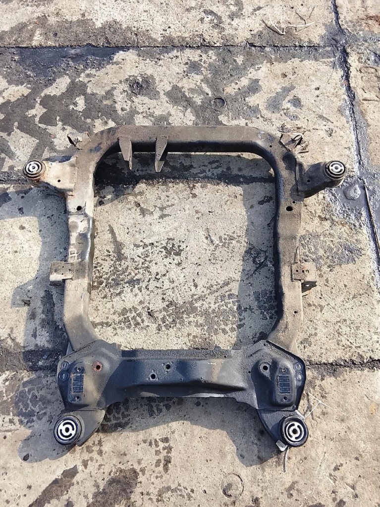 Купити Балка pod двигун opel signum 1.8b